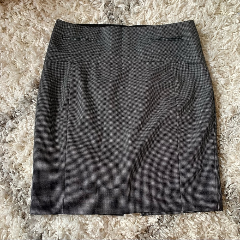 Express mini skirt
